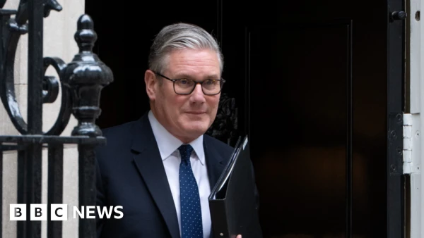 Starmer Accuses Foreign Office of 'Deliberate' Cover-Up in Mandelson Security Scandal