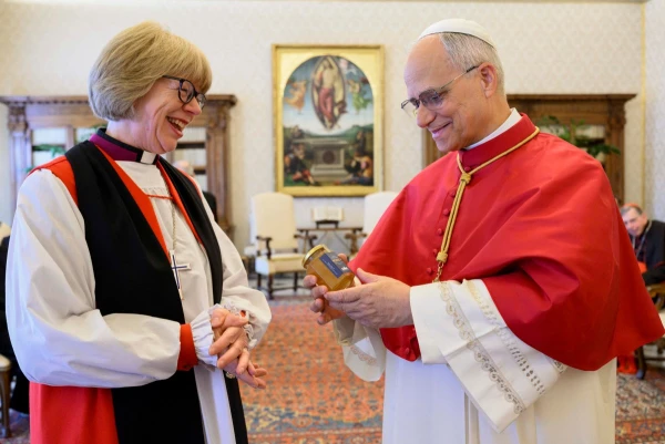 Historic Meeting: Pope Leo Welcomes First Woman Archbishop of Canterbury