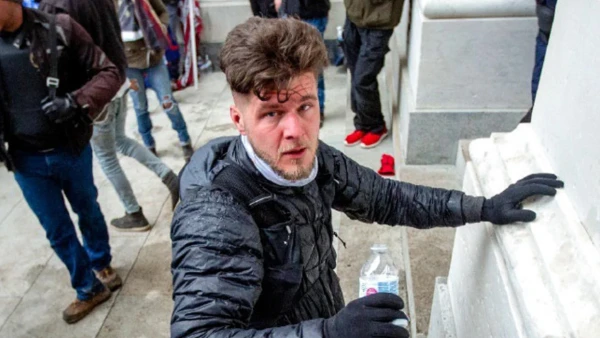 Pardoned Capitol Rioter Negotiates Plea Agreement in Child Exploitation Case