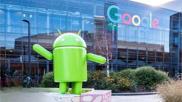 Google must pay €4.1bn fine for using Android to 'block' rivals