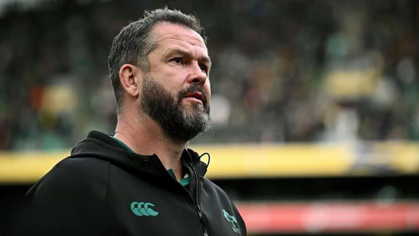 'World class' Farrell extends Ireland contract to 2031
