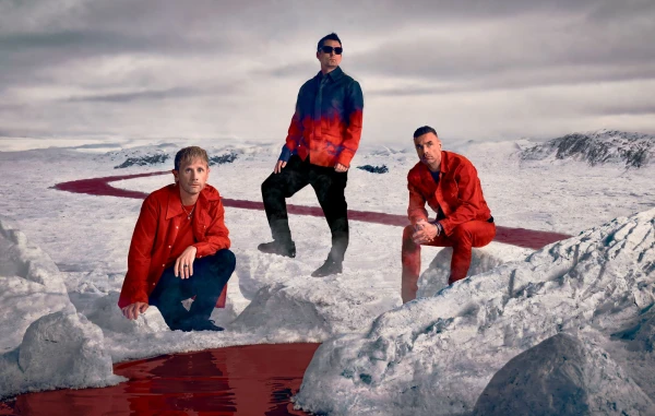 Muse unveil cinematic new single 'Cryogen' from forthcoming album 'The Wow! Signal'
