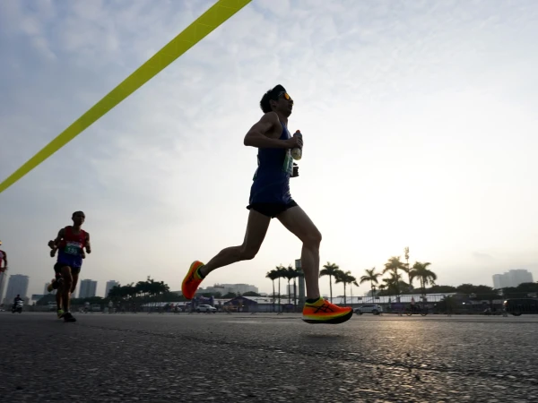 Scorching Heatwave Sends Dozens of Runners to Hospital During DMZ Marathon
