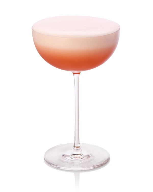Spring Sip: A Refreshing Edinburgh Cocktail for Mid-Season