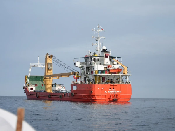 Iran Escalates Conflict with Strait of Hormuz Blockade After Peace Talks Collapse