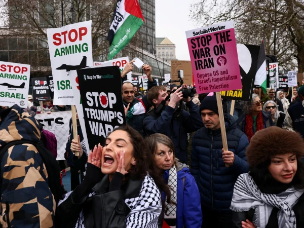 UK Faces Mounting Economic and Social Strain from Unending Iran Conflict