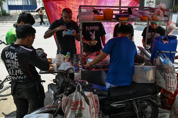 Filipino Street Vendors Feel Pinch as Middle East Conflict Disrupts Global Supply Chains