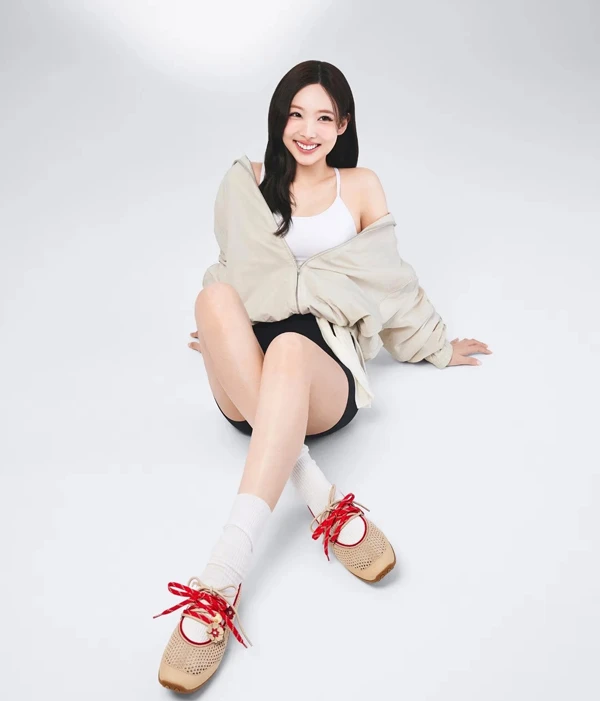 TWICE's Nayeon Sparks Fashion Frenzy with Her Latest Flat Shoe Obsession
