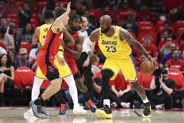 Lakers Edge Rockets in Overtime Thriller, One Win Away from Sweep