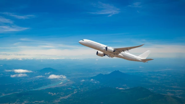 Fly Smarter: Experts Reveal the Ultimate Times and Days to Book Your Flight