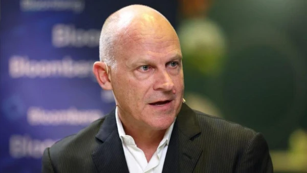 Air India CEO Exits Amid Financial Turbulence and Safety Scrutiny