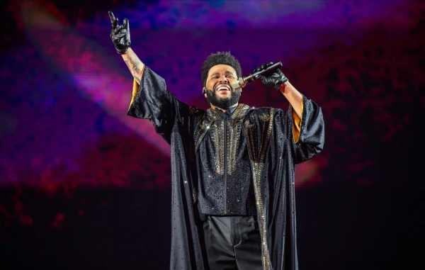 The Weeknd Debuts Explosive New Single 'Rio' with Anitta in Brazil Concert