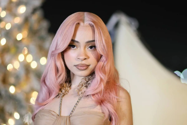 Ice Spice Weighs In on Fast Food Feud with Witty Wendy's Shoutout