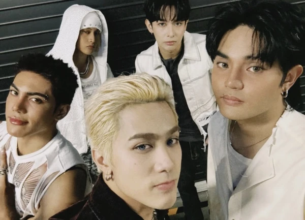 SB19 Launches 'Wakas at Simula' Pop-Up Store at Mall of Asia, Offering Exclusive Merchandise