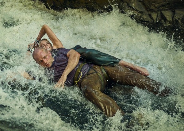 Charlize Theron Stars in a Lean, Mean Predator-Like Thriller on Netflix