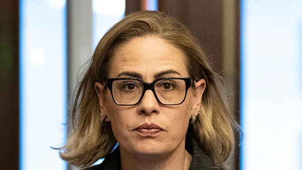 Senator's Secret Texts Reveal Personal Turmoil Amid Alleged Affair Lawsuit