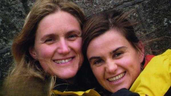Sister of Jo Cox urges 'common ground' 10 years after her murder