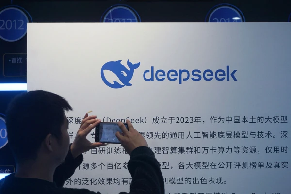 DeepSeek V4 Narrowly Trails Top AI Models in Preview Release