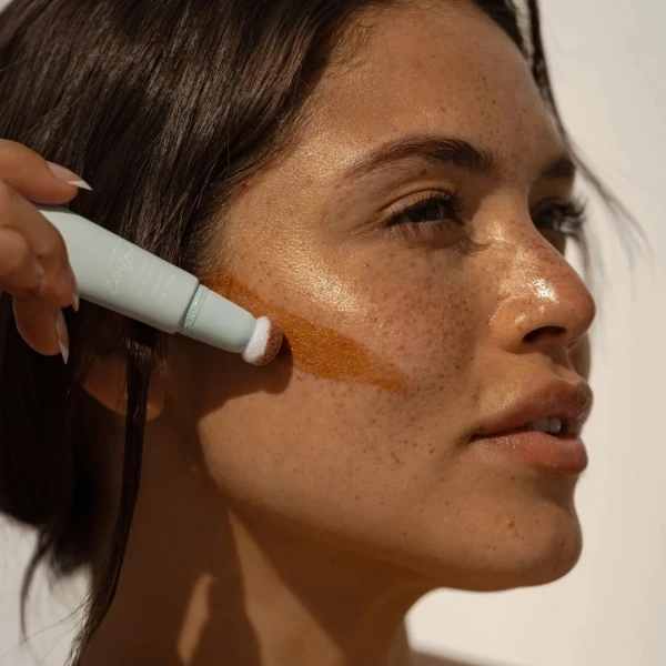 Celebrity-Worthy Glow: Expert Self-Tanning Tips for Special Events
