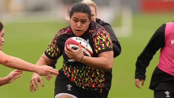 Wales Women's Rugby Faces Six Nations Challenge Amid Limited Club Play