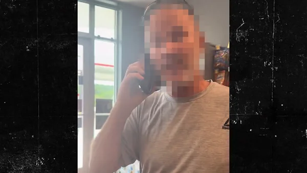 Man Who Called Police on Dad in Bathroom Loses Job