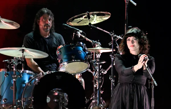 Violet Grohl Dismisses 'Nepo Baby' Critics: 'Give My Music a Chance'