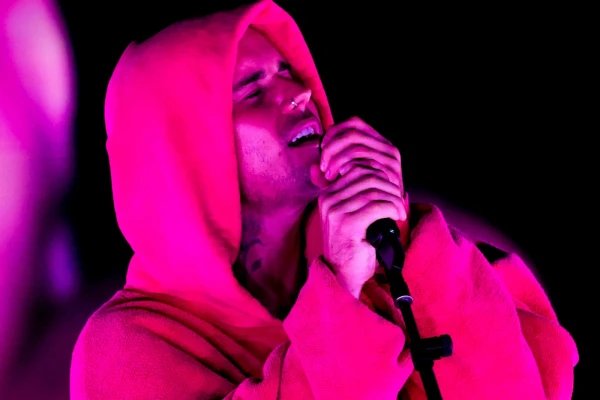 Bieber's Coachella Spectacle Leaves Fellow Stars in Awe and Wonder