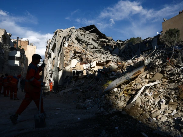 Tehran Synagogue Destroyed in Alleged Israeli Strike, Says Local Rabbi