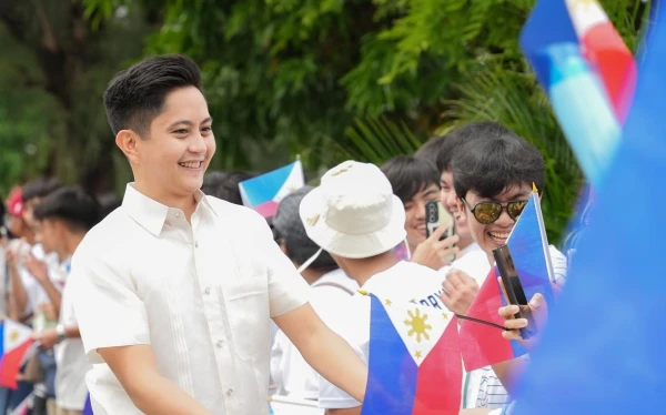 Sandro Marcos Calls for Reduction in Bank Fees to Ease Public Burden