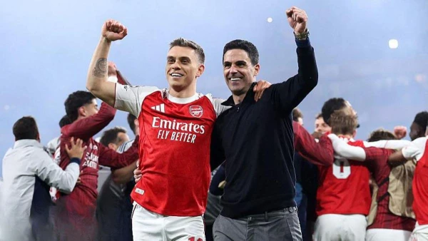 Starmer urges TNT to broadcast Champions League final free of charge