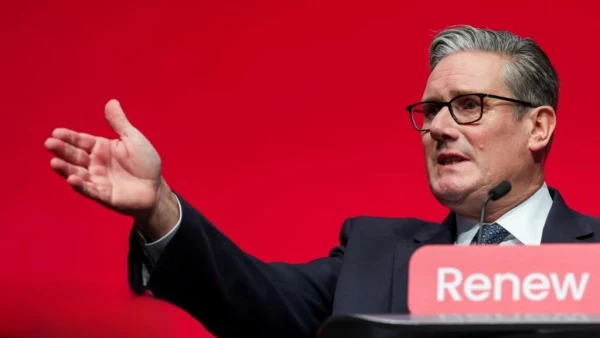 Starmer must go before next election, say Labour-backing unions