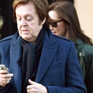 Caught in the Spam Filter: Paul McCartney's Reddit Account Temporarily Suspended Over Exclusive Concert Photos