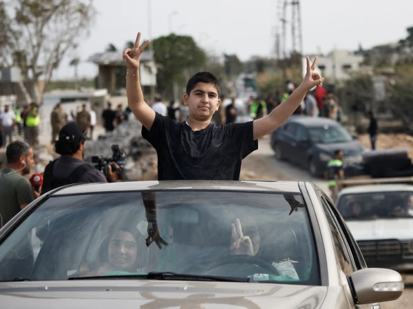 Ceasefire Breach: Israeli Shelling Forces Lebanese Families to Flee Amid Demolitions