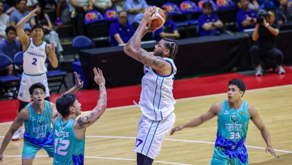 Converge Dominates Import-Less Phoenix in Donovan Smith’s Return