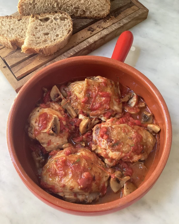 Rachel Roddy’s homage to Michèle Roberts’ recipe for chicken saute with tomatoes and mushrooms