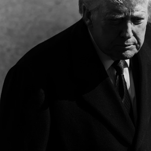 Trump's Persistent Admiration for Putin Defies Diplomatic Norms