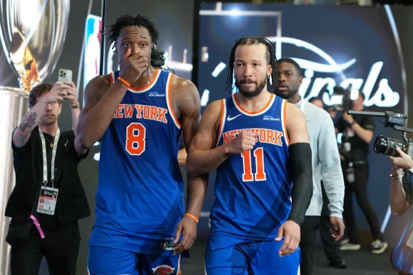 Knicks Brace for Aggressive Spurs as NBA Finals Move to New York