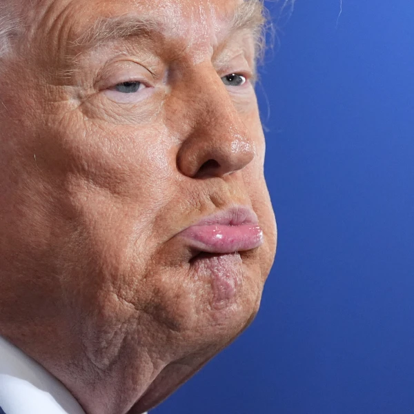 Trump Faces a Bitter Plate of Crow as Iran Deal Looms