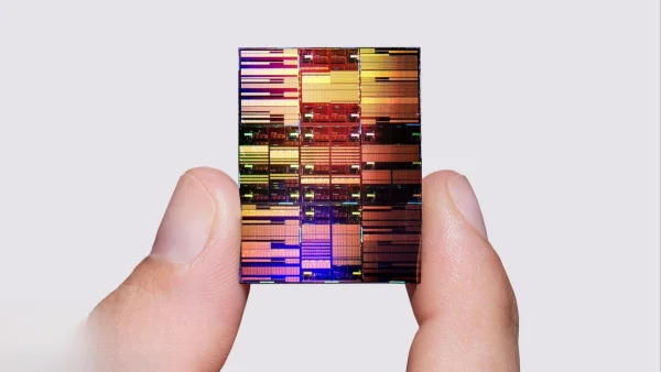 IBM hails new 'block of flats' design breakthrough for ultra tiny chips