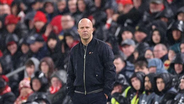 Liverpool's Champions League Dream Ends as Slot's Risky Isak Move Fails