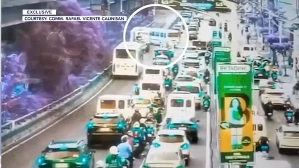 Collision on EDSA Busway Halts Traffic, Injures Multiple Passengers