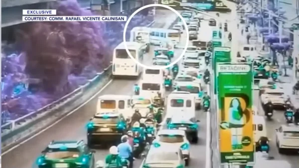 Collision on EDSA Busway Halts Traffic, Injures Multiple Passengers