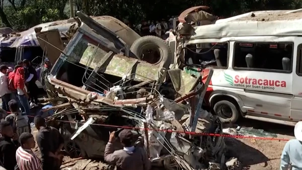 Deadly Bus Bomb in Colombia Tied to FARC Dissidents, Officials Say