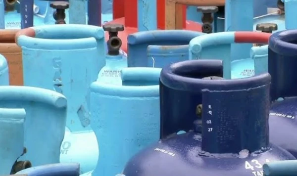 17 Arrested in Caloocan for Illegal LPG Refilling and Rebranding Operations