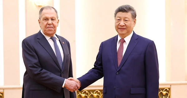 Xi Jinping and Lavrov Strengthen Sino-Russian Ties Amid Global Tensions