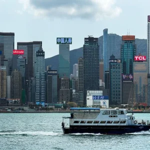 Dodging 'China Risk': Why Mainland Tech Giants Are Flocking to Hong Kong