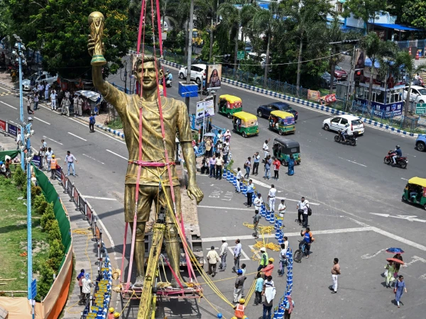 Messi Statue in India Dismantled Due to Safety Concerns