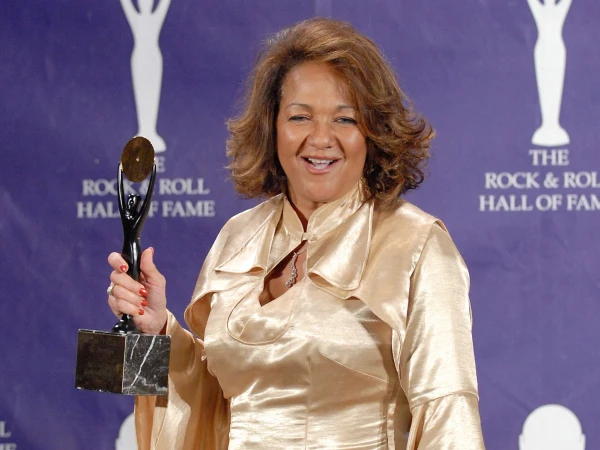 Nedra Talley Ross, Ronettes Founder and Rock Hall Inductee, Dies at 80
