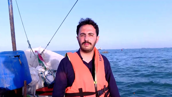 Navigating the Strait of Hormuz: Exclusive Report on the World's Most Strategically Vital Waterway