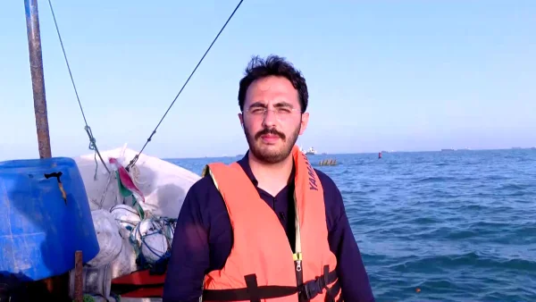 Navigating the Strait of Hormuz: Exclusive Report on the World's Most Strategically Vital Waterway